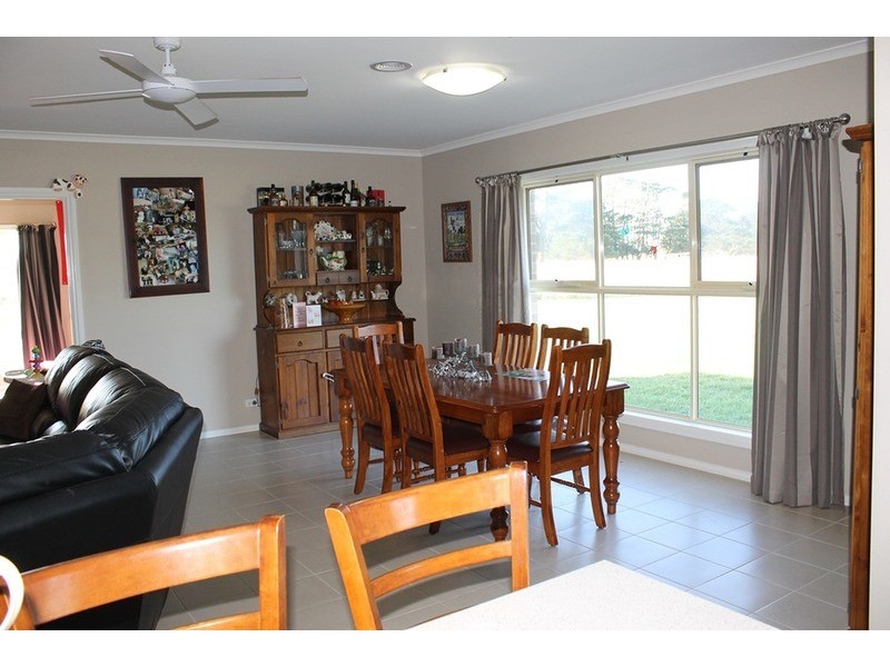 53 Muddy Lane, Myrniong VIC 3341