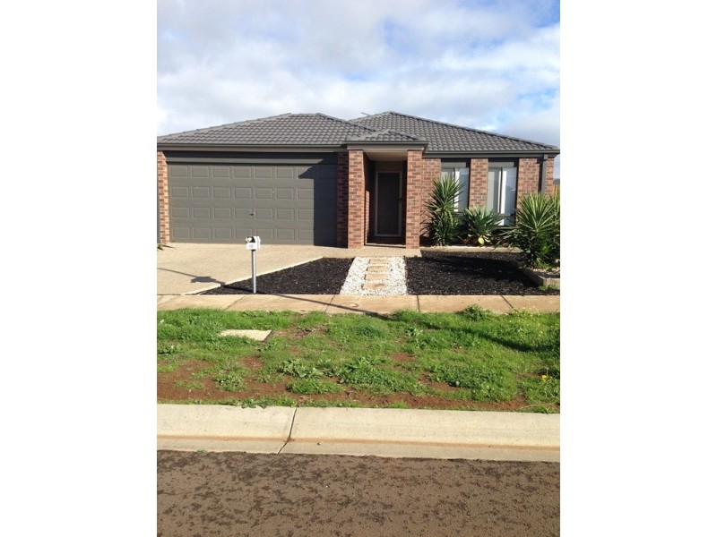 10 Ryder  Close, Bacchus Marsh VIC 3340
