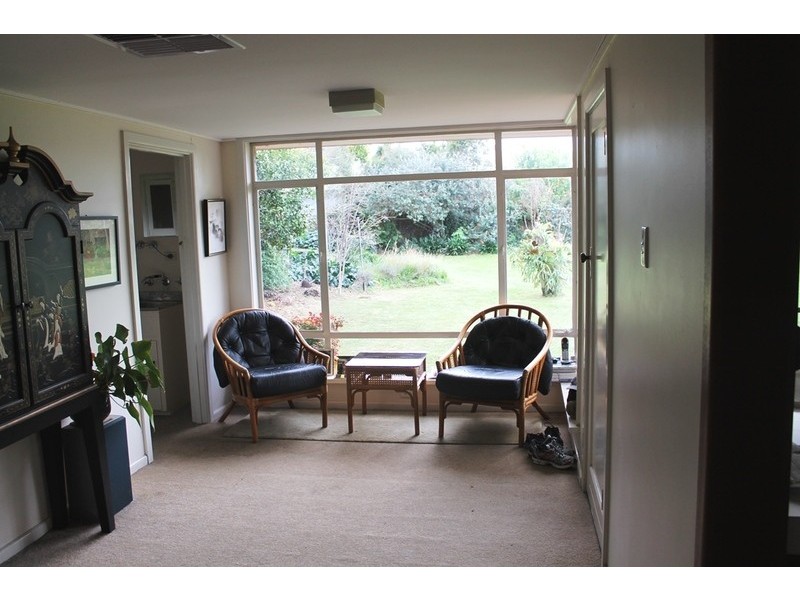 24 Manor Street, Bacchus Marsh VIC 3340