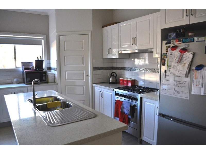 72A Halletts Way, Bacchus Marsh VIC 3340