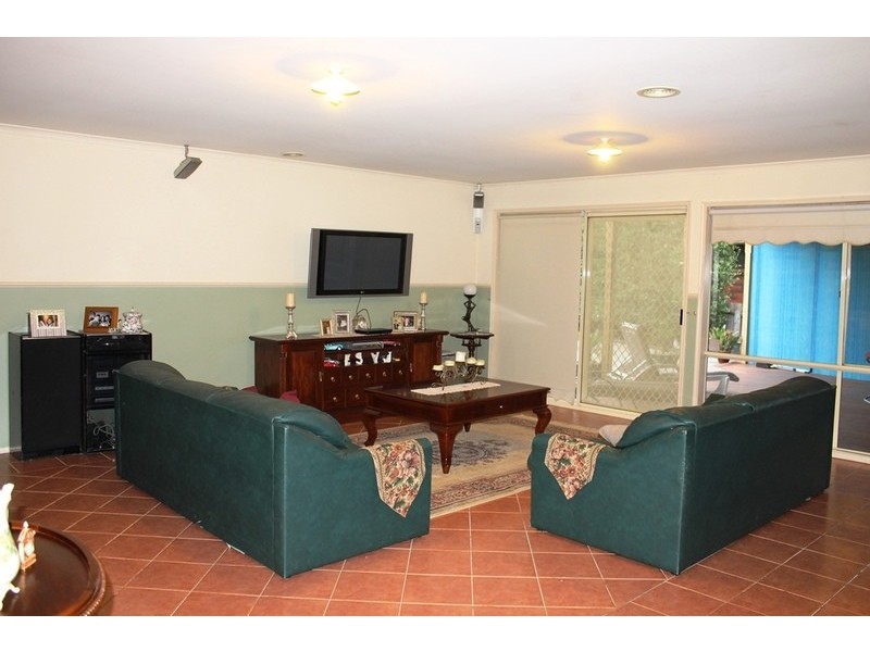 2 Amstel Close, Bacchus Marsh VIC 3340