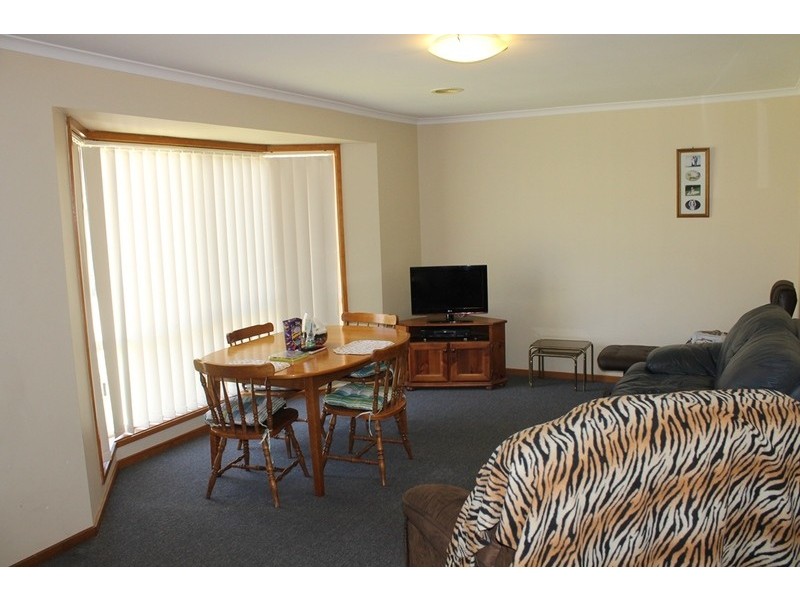 3/8 Simpson Street, Bacchus Marsh VIC 3340