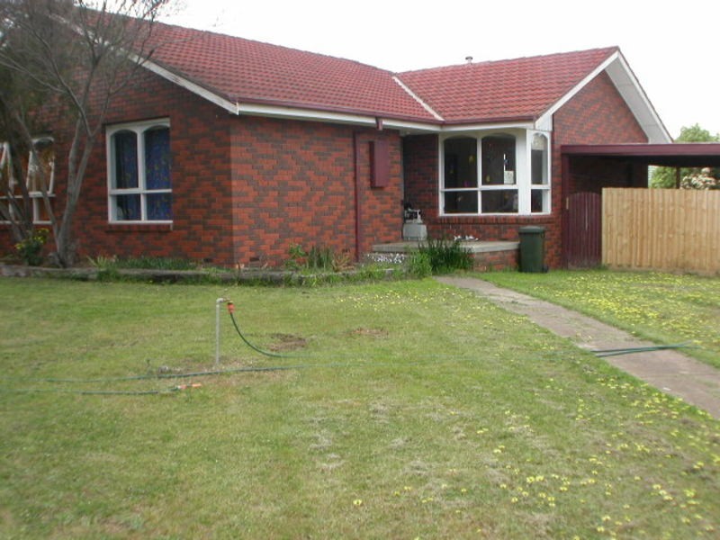 9 Wedge Court, Bacchus Marsh VIC 3340