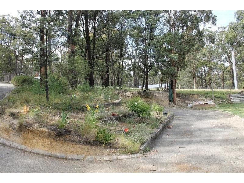 141 Dales Creek Avenue, Dales Creek VIC 3341