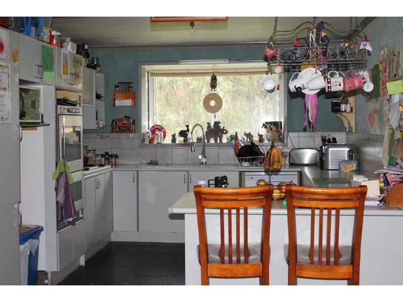 141 Dales Creek Avenue, Dales Creek VIC 3341