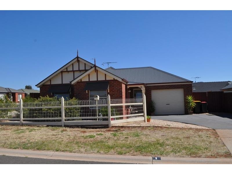 1 Guy Place, Bacchus Marsh VIC 3340