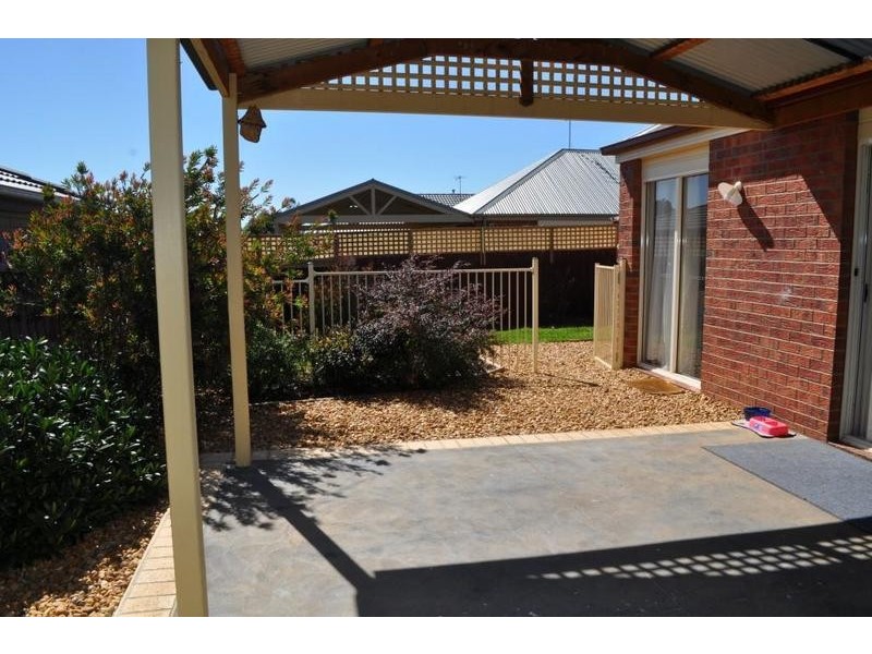 1 Guy Place, Bacchus Marsh VIC 3340