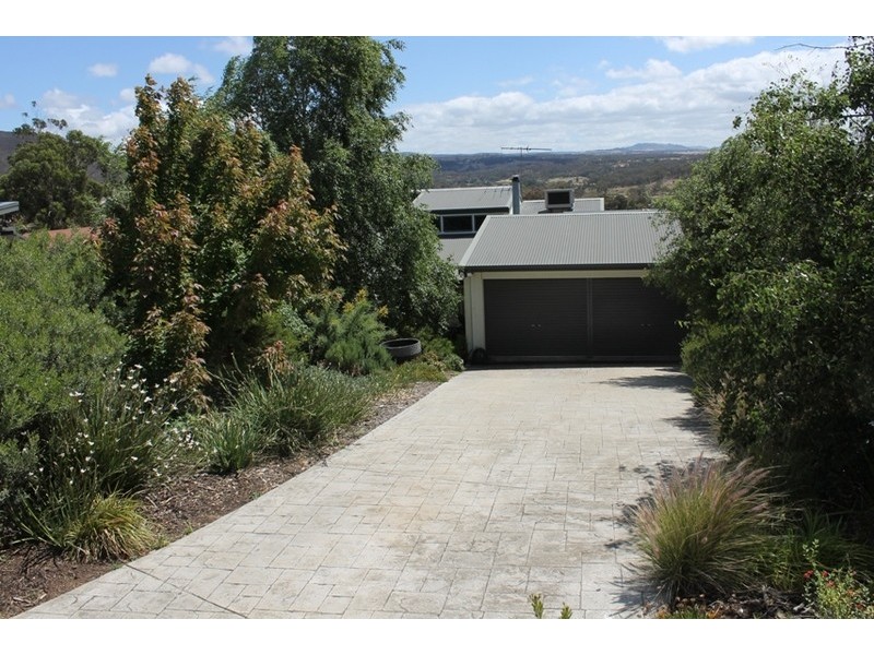 8 Medway Court, Bacchus Marsh VIC 3340
