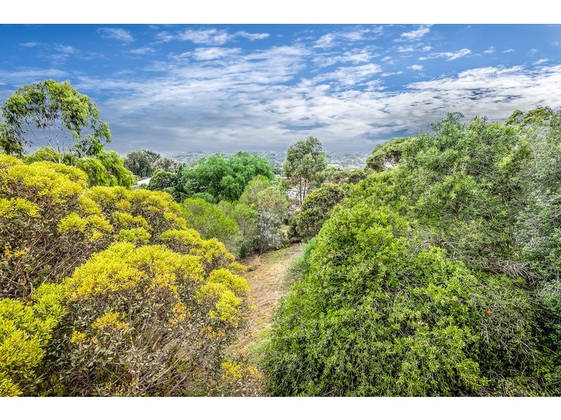 8 Medway Court, Bacchus Marsh VIC 3340