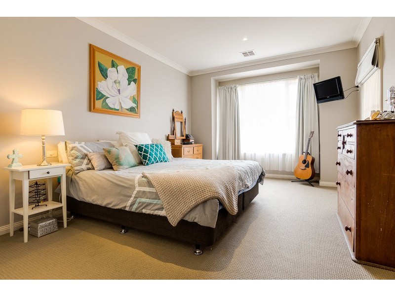 15 Maddison Circuit, Bacchus Marsh VIC 3340