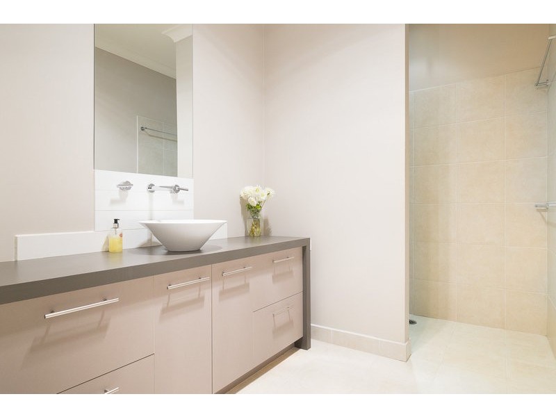 15 Maddison Circuit, Bacchus Marsh VIC 3340