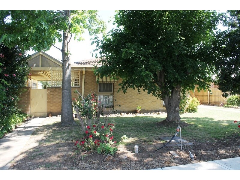 13 Malcolm Street, Bacchus Marsh VIC 3340