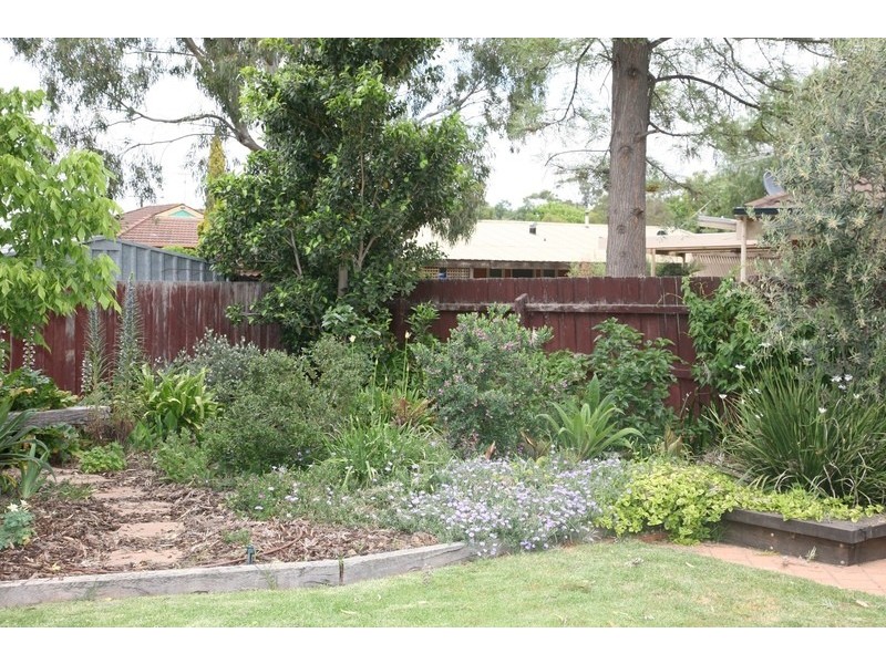 15 Beresford Crescent, Bacchus Marsh VIC 3340