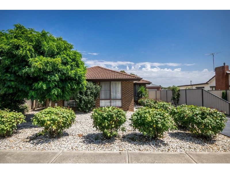 1/23 Manor Street, Bacchus Marsh VIC 3340