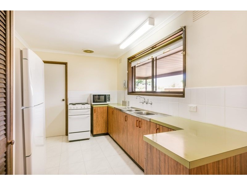 1/23 Manor Street, Bacchus Marsh VIC 3340