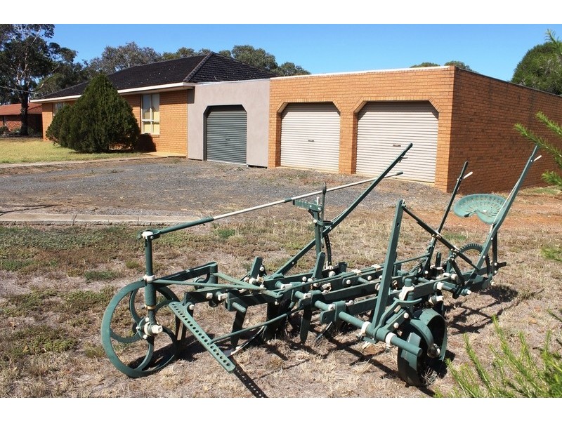 31 Nathan Drive, Bacchus Marsh VIC 3340