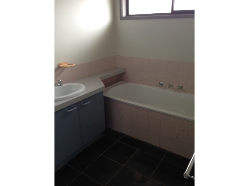 2 Daly Court, Bacchus Marsh VIC 3340