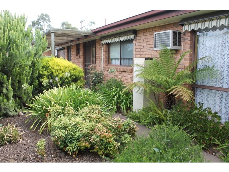 2/20 Simpson Street, Bacchus Marsh VIC 3340