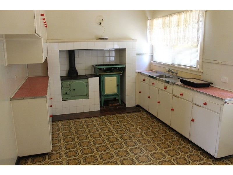 82 Grant Street, Bacchus Marsh VIC 3340