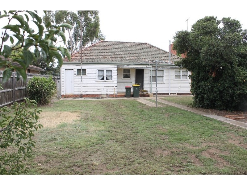 82 Grant Street, Bacchus Marsh VIC 3340
