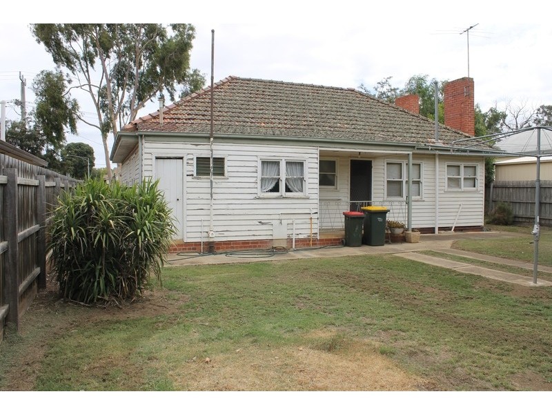 82 Grant Street, Bacchus Marsh VIC 3340