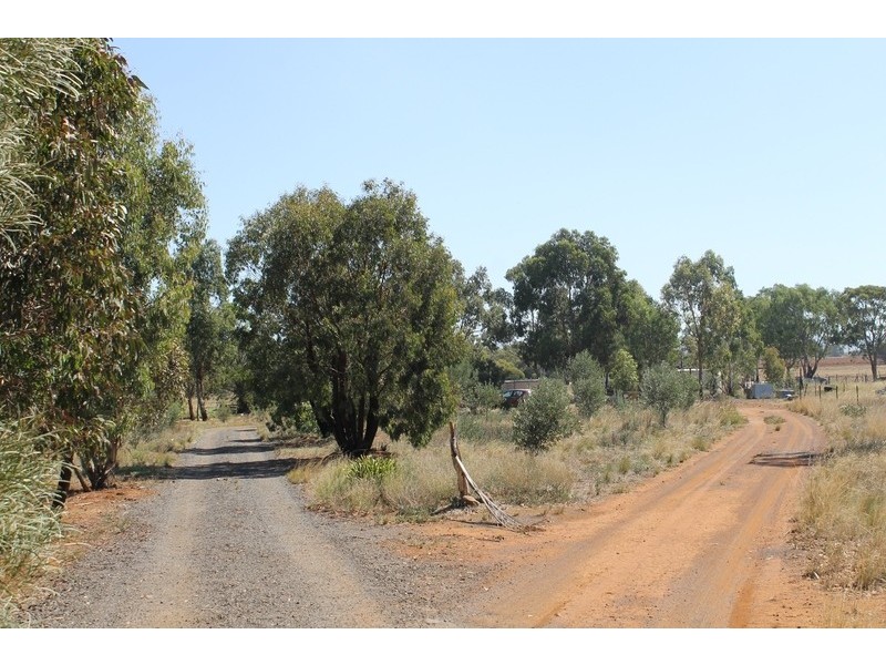 140 Agars Road, Balliang East VIC 3340