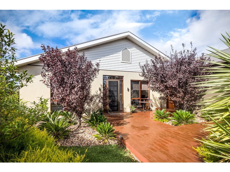 7 Alice Close, Bacchus Marsh VIC 3340