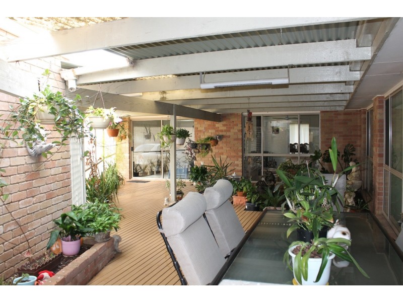 82 Underbank Boulevard, Bacchus Marsh VIC 3340