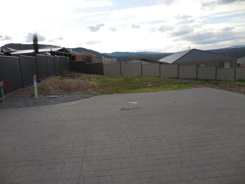 61 Riversdale Crescent, Bacchus Marsh VIC 3340