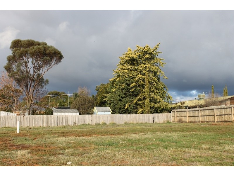 56 Dundas Street, Bacchus Marsh VIC 3340