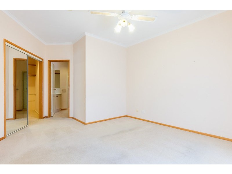 8 Gulline Close, Bacchus Marsh VIC 3340