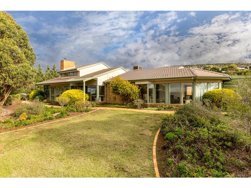 22 Manning Boulevard, Bacchus Marsh VIC 3340