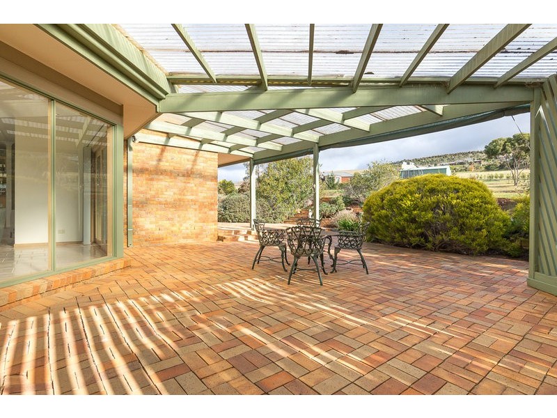 22 Manning Boulevard, Bacchus Marsh VIC 3340