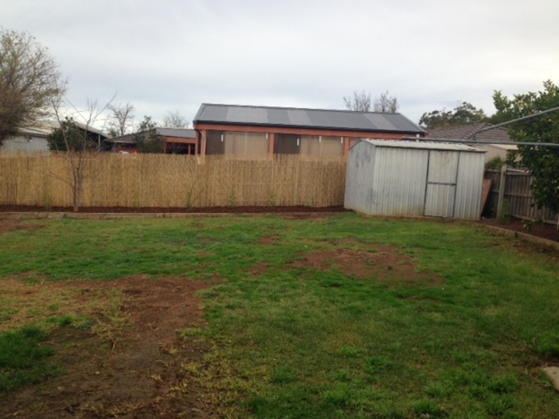 43 Clifton Drive, Bacchus Marsh VIC 3340