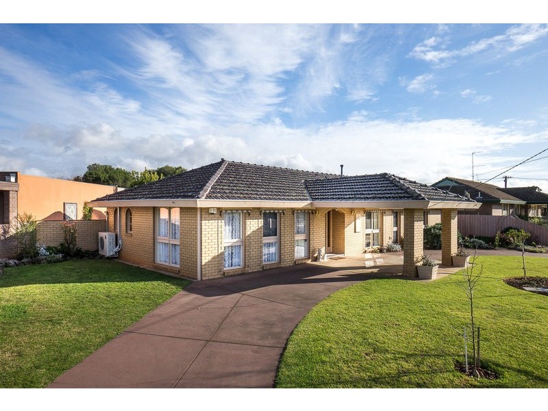 31 Beresford Crescent, Bacchus Marsh VIC 3340