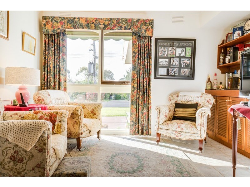 31 Beresford Crescent, Bacchus Marsh VIC 3340