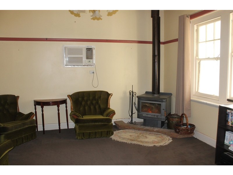 32 Hardy Street, Myrniong VIC 3341