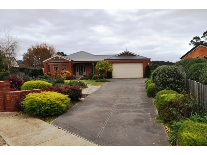 3 Grantleigh Drive, Bacchus Marsh VIC 3340
