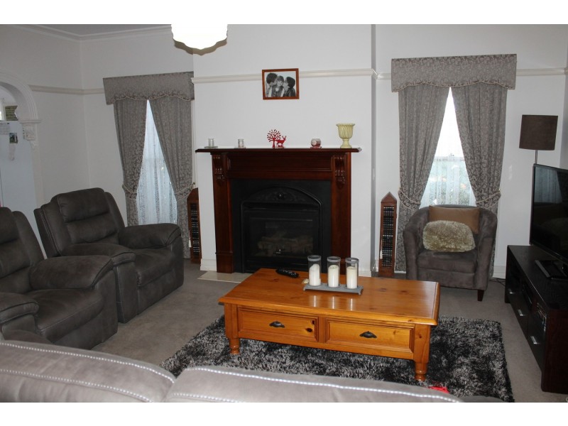 3 Grantleigh Drive, Bacchus Marsh VIC 3340