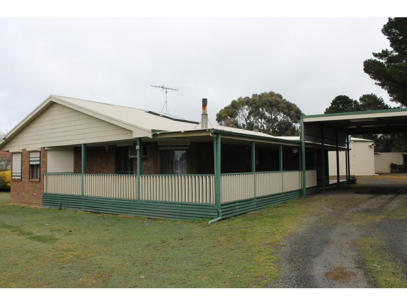 22 Blackwood Street, Ballan VIC 3342
