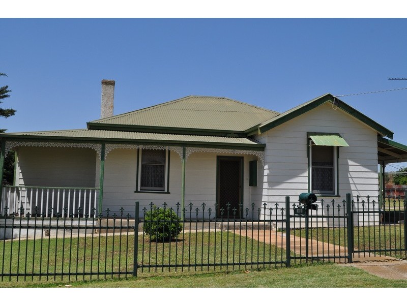 11 Griffith Street, Bacchus Marsh VIC 3340