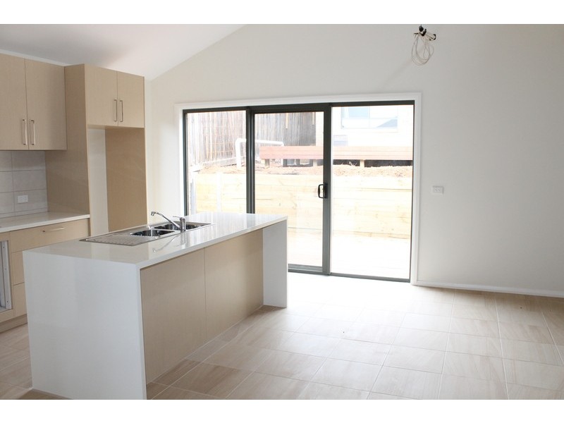 1, 2 & 3/13 Powlett Street, Bacchus Marsh VIC 3340