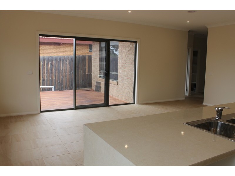 1, 2 & 3/13 Powlett Street, Bacchus Marsh VIC 3340