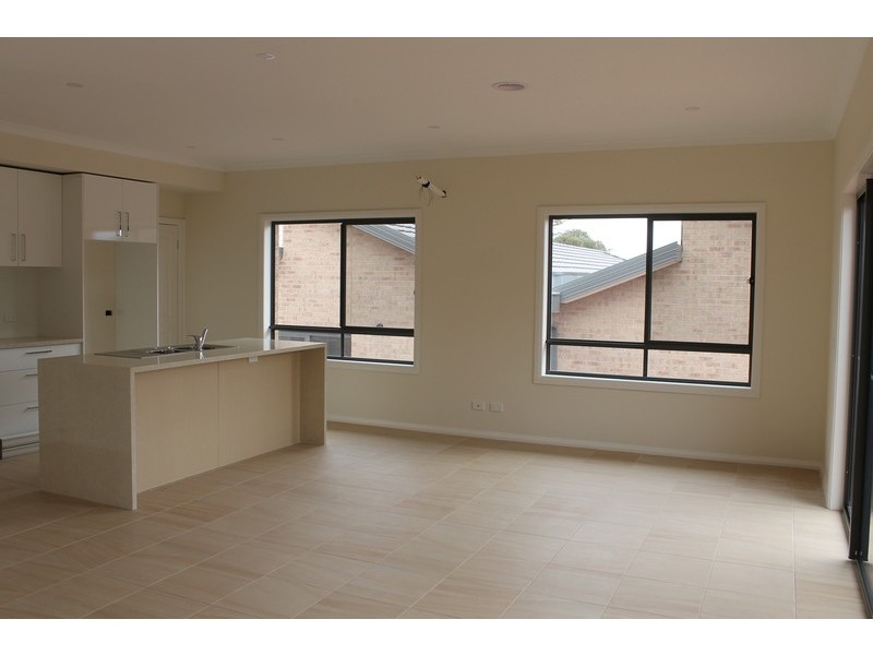 1, 2 & 3/13 Powlett Street, Bacchus Marsh VIC 3340