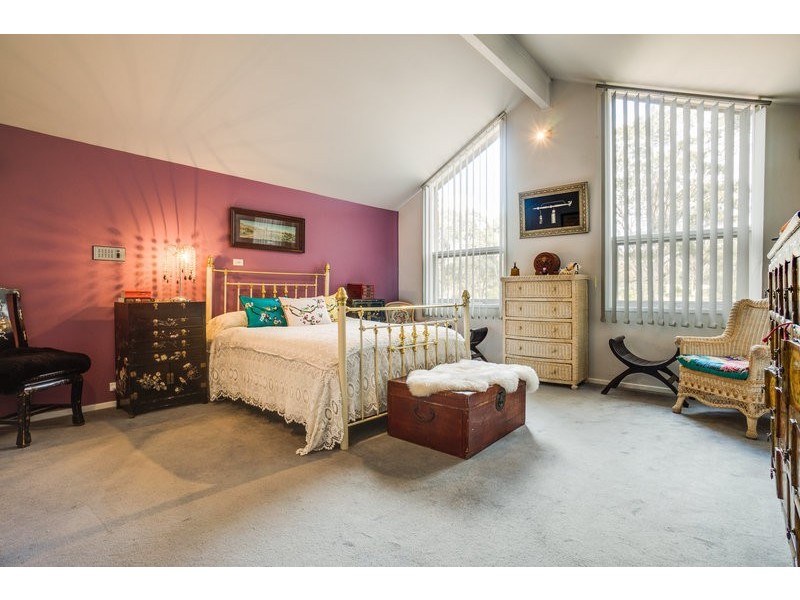84 Sundew Avenue, Long Forest VIC 3340