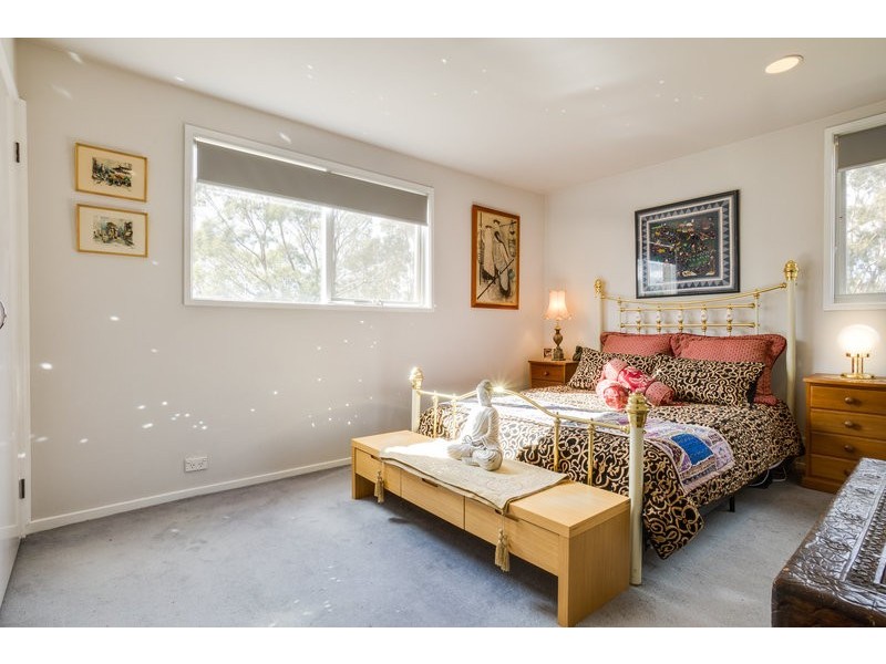 84 Sundew Avenue, Long Forest VIC 3340