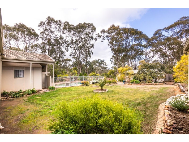 84 Sundew Avenue, Long Forest VIC 3340