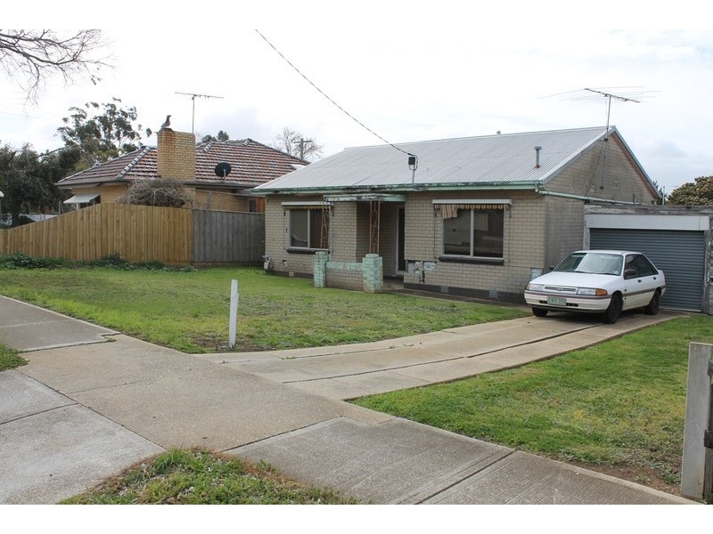 14 George Street, Bacchus Marsh VIC 3340