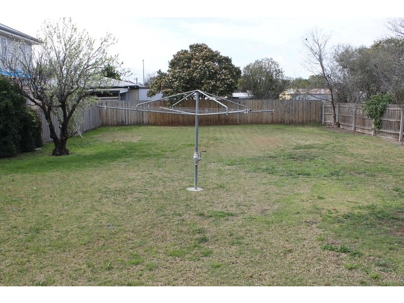 14 George Street, Bacchus Marsh VIC 3340