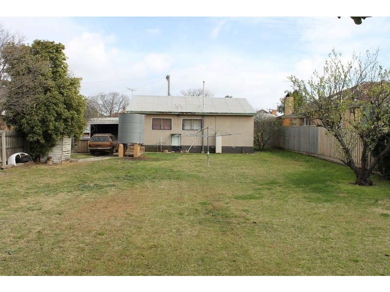 14 George Street, Bacchus Marsh VIC 3340